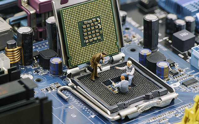 國(guó)產(chǎn)芯驅(qū)動(dòng)，高性能飛騰主板賦能工業(yè)智能化